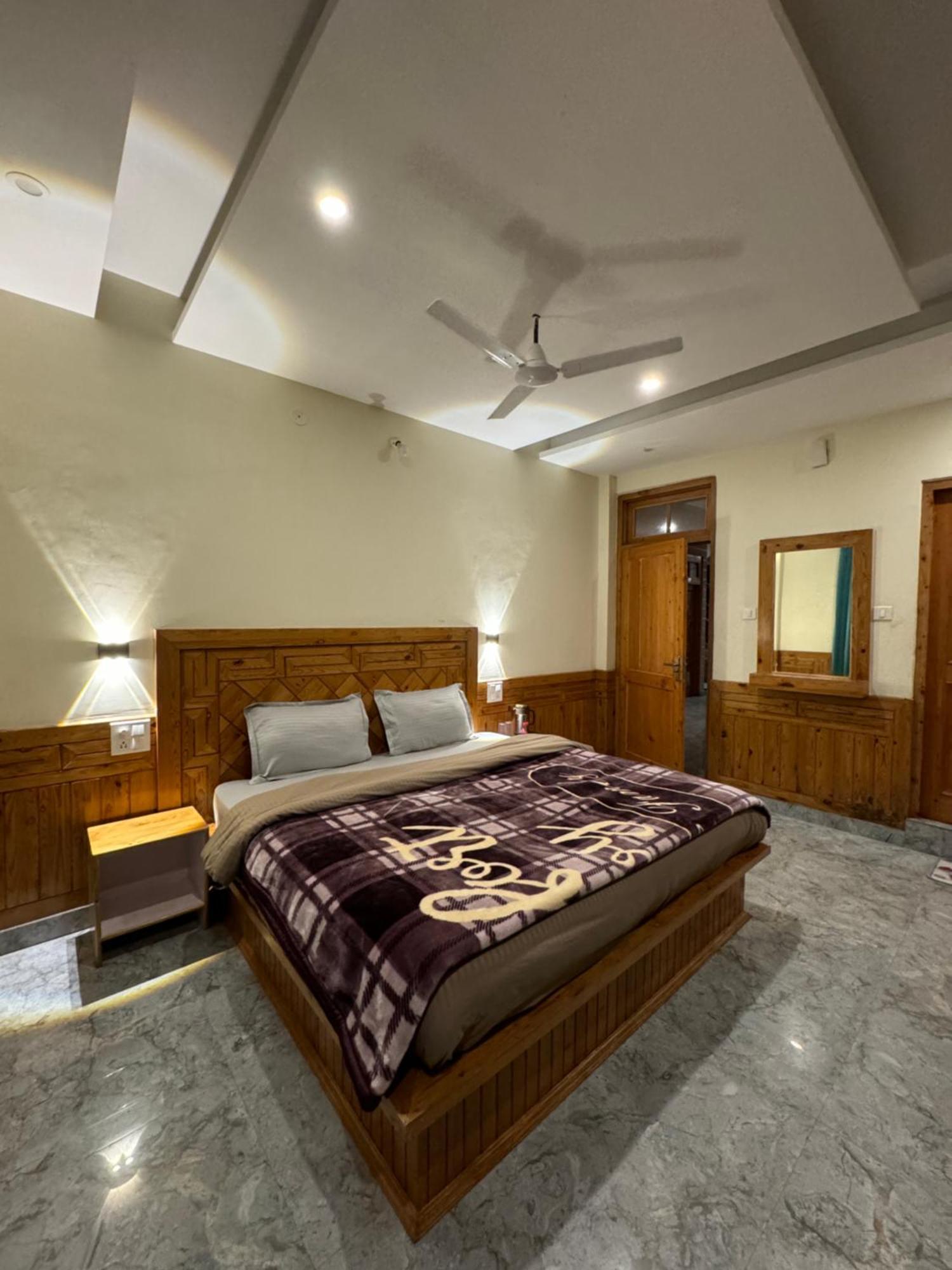 Delight Homestay Kasol Εξωτερικό φωτογραφία