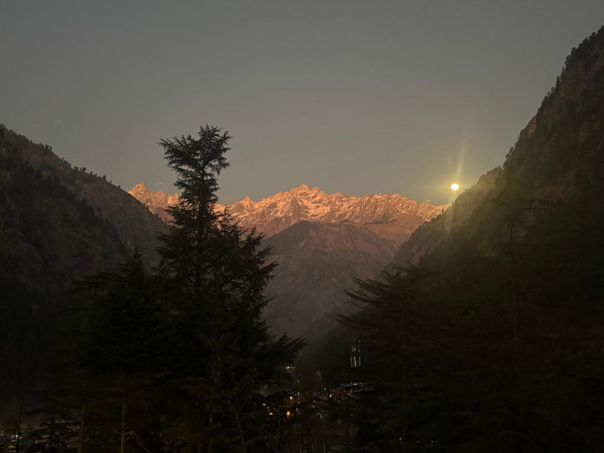 Delight Homestay Kasol Εξωτερικό φωτογραφία